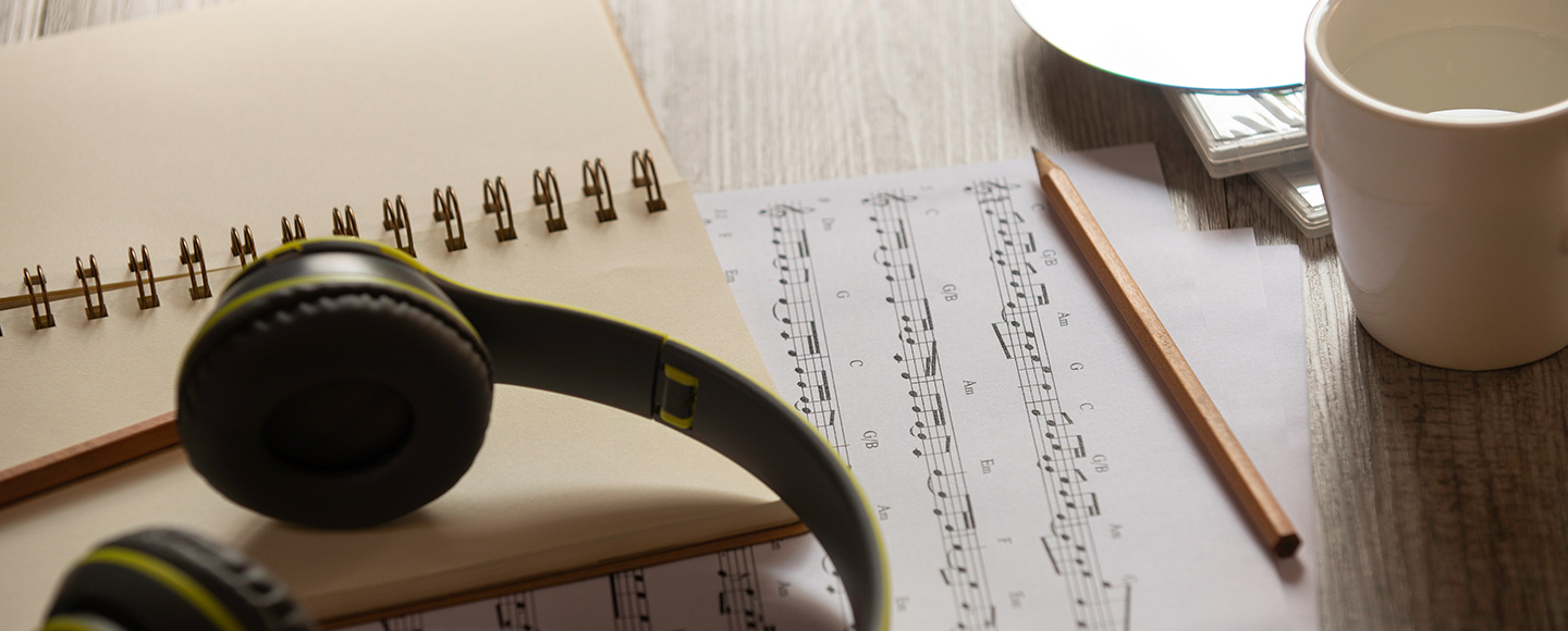 Songwriting: writing songs effectively