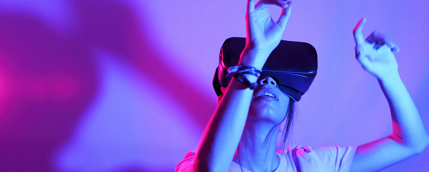 The real body for virtual reality