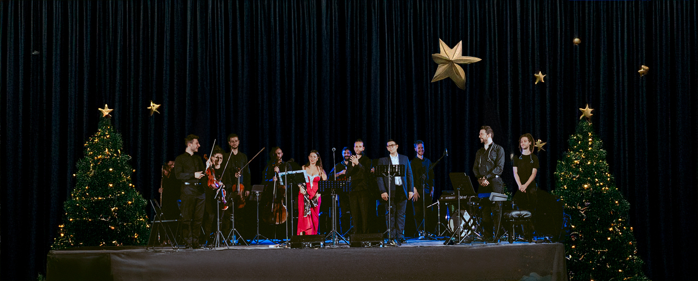 Crossover Christmas night