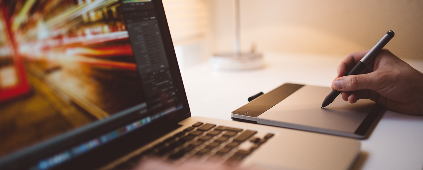 The Media, between Crisis and Change